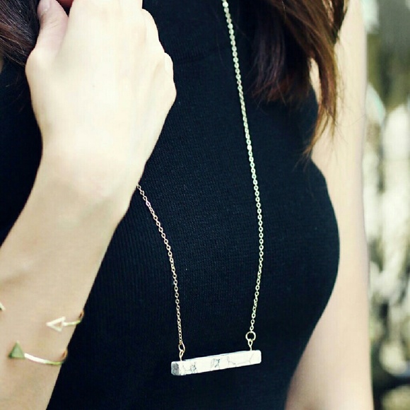 18K Gold Plated Marbled Bar Necklace
