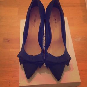 Just Fab- Blue Bow Heels