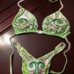 Figure competition suit