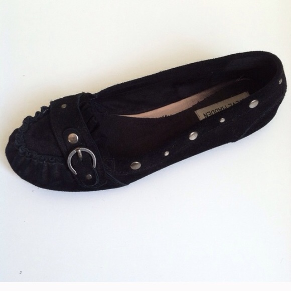 Steve Madden black loafers