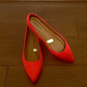 😍 RED point toe flats NWOT