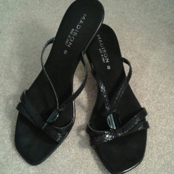 Sandels fit for the occasion