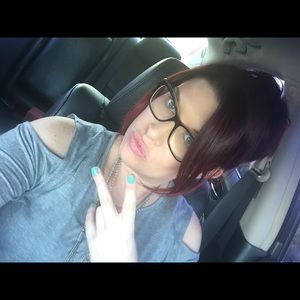 Meet your Posher, Brittney