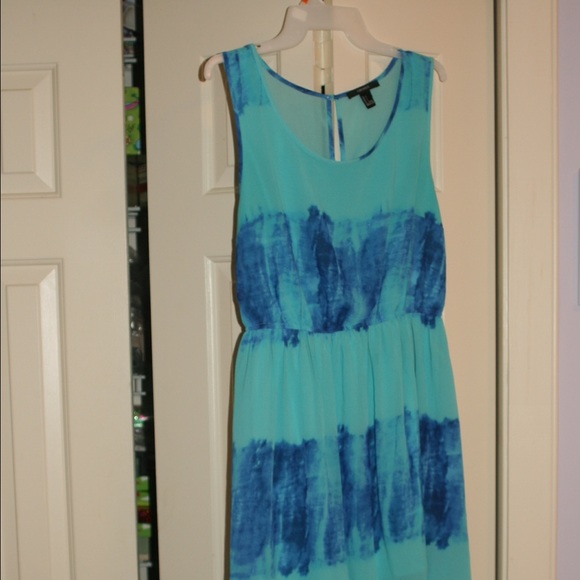 Forever 21 blue hi-low tank dress size L