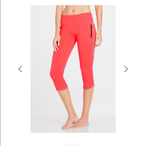 Fabletics Pants - 99% New!! Fabletics Arden Capri