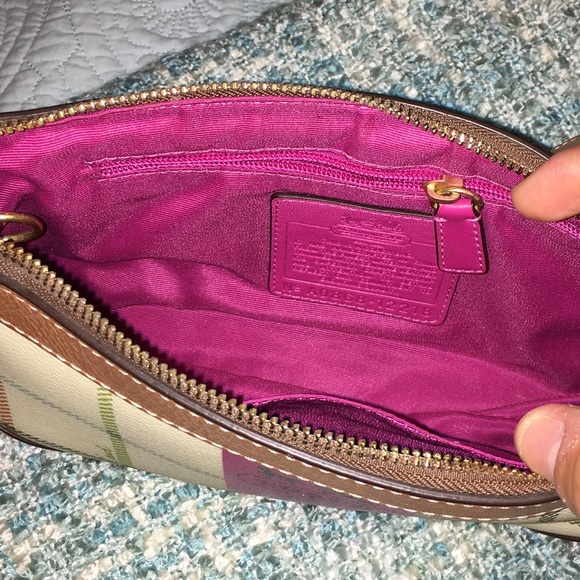 Coach Leather Bag - Picture 4 of 4