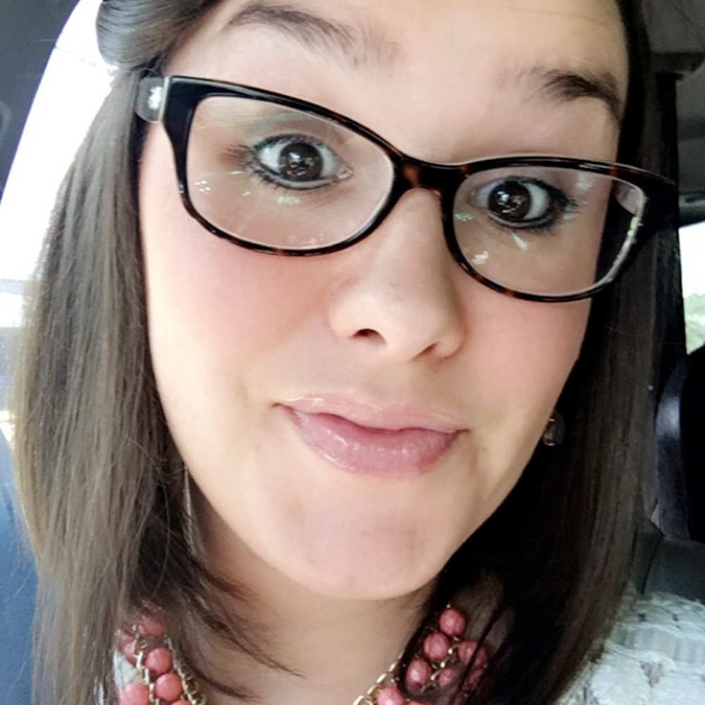 Meet your Posher, Tina