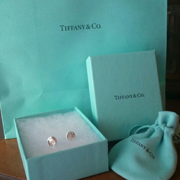Tiffany & Co. Earrings ?