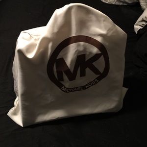 Michael Kors reasonable offers accepted