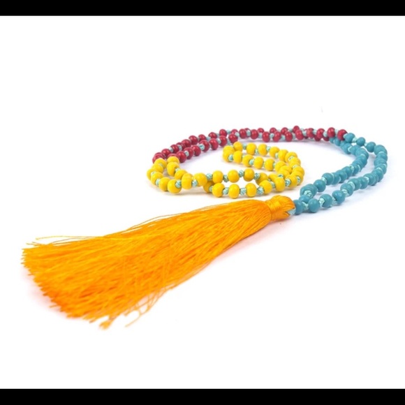 🎉NEW🎉 fab-u-lous tassel necklace. - Picture 3 of 3