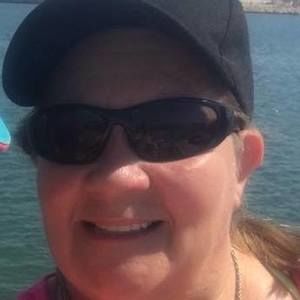 Meet your Posher, Suzette