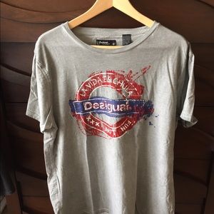 T-shirt unused. Desigual original