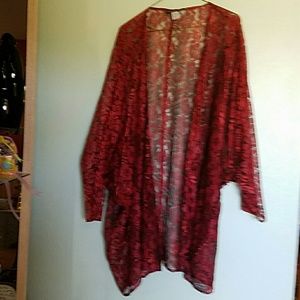 Beautiful lace cover uo