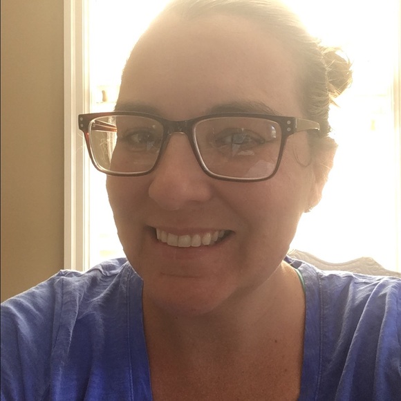 Meet your Posher, Melissa