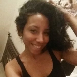 Meet your Posher, Jillian