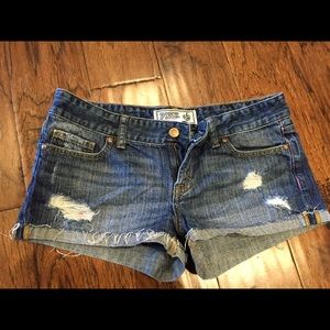 VICTORIA SECRET Denim jean shorts size 4