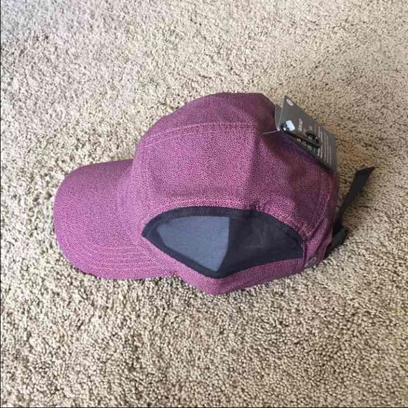 ⚡️$35 Sale⚡️ Lululemon Surge Run Hat - Picture 4 of 4