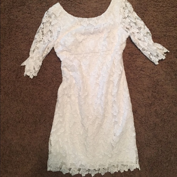 LILY PULITZER eyelet dress !! - Picture 1 of 4