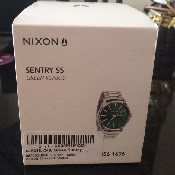 Nixon sentry ss