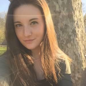 Meet your Posher, Vicky