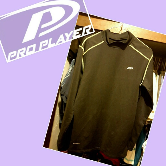 Black Proplayer rash guard