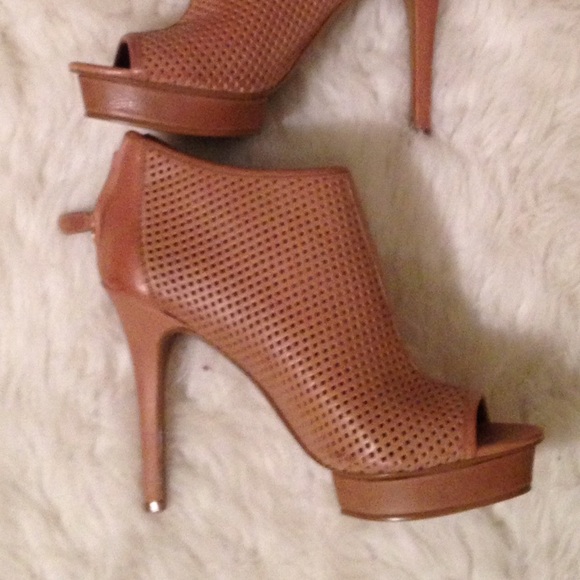 BCBG Tan Leather Stiletto Cutout Booties - Picture 3 of 7