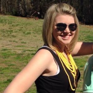 Meet your Posher, Megan