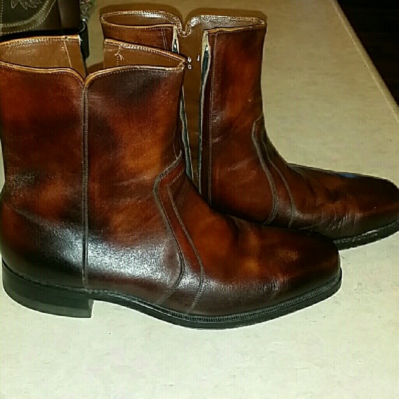 Men's boots. The Florsheim shoe sz 8.5D