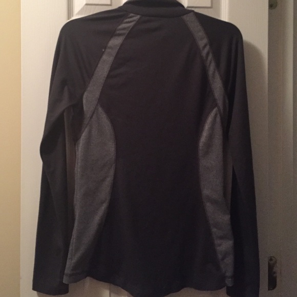 athletic jacket - Picture 2 of 2