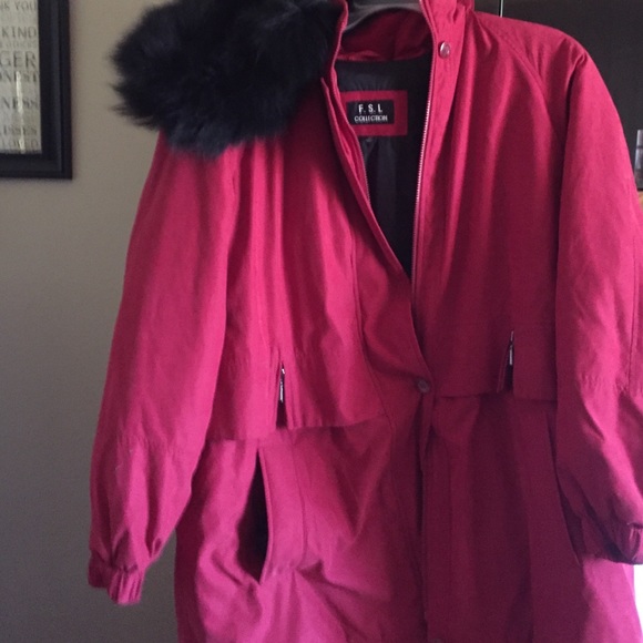 Plus size like new winter coat size 2plus!
