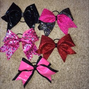 Cheer bows!