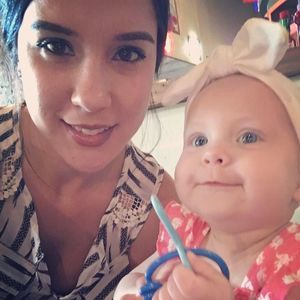 Meet your Posher, Clenia