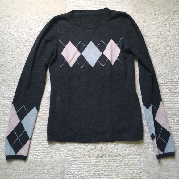 100% cashmere sweater