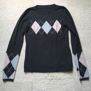 100% cashmere sweater