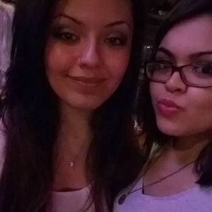 Meet your Posher, Thalia