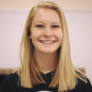 Meet your Posher, Courtney