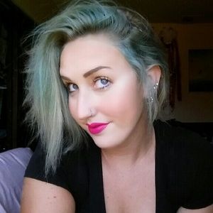 Meet your Posher, Kyleigh