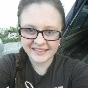 Meet your Posher, Janelle