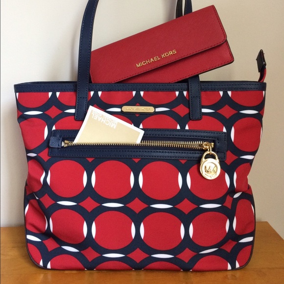 Michael Kors + wallet