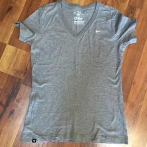 Nike tee