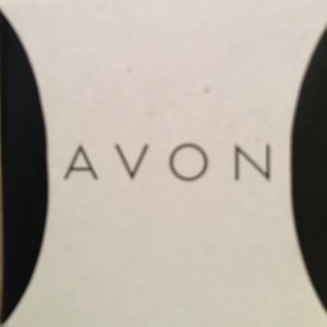 Avon Floating Heart Necklace