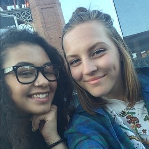 Meet your Posher, Ellie