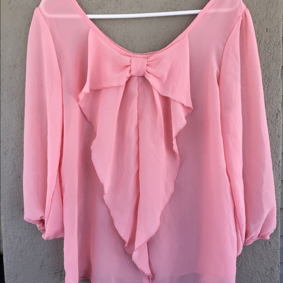 By&By Light Pink Bow Back Shirt - Picture 1 of 3