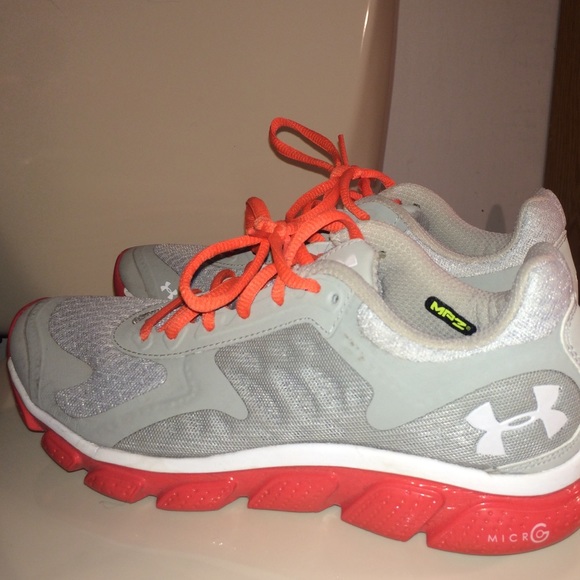 {Under Armour} Sneakers