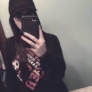 Meet your Posher, Keelin