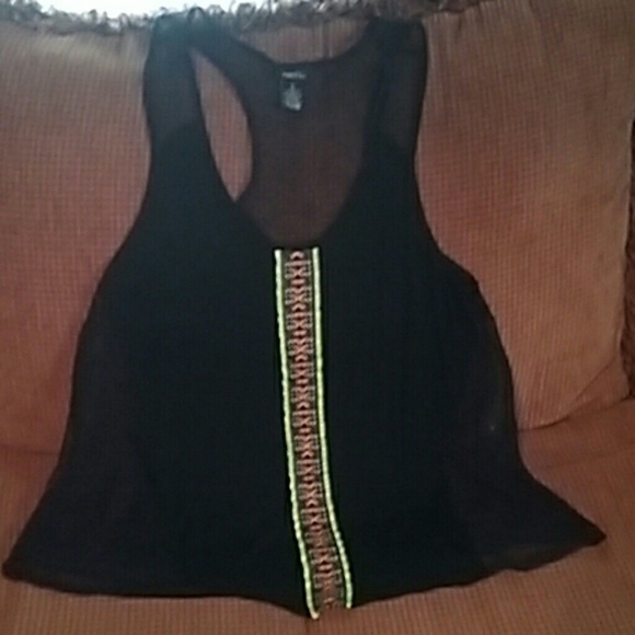 ADORABLE BRAND NEW RACER BACK TANK TOP