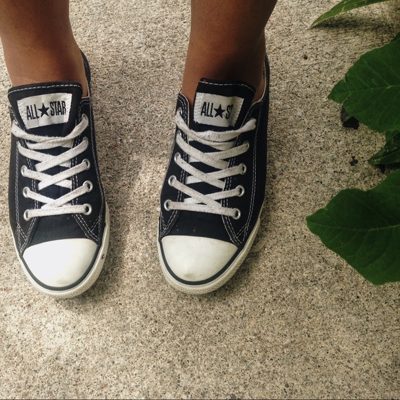 ⚫️BLACK ALL STAR CONVERSE⚫️ size 8