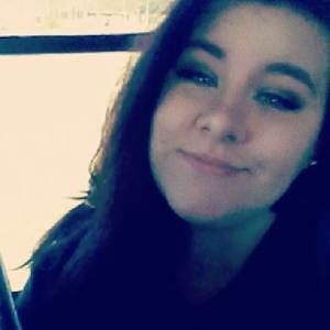 Meet your Posher, Desirea