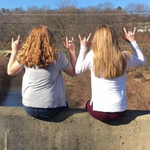 Meet your Posher, Elaina