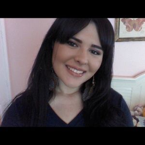 Meet your Posher, Heather